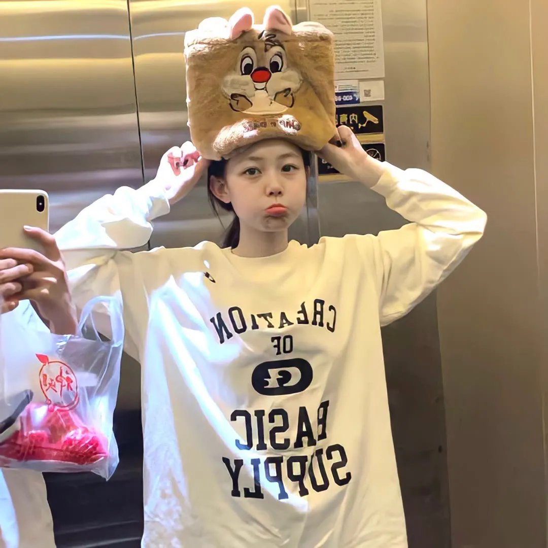 玫瑰皇后 封面